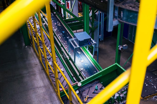 Top view of waste on conveyor belt