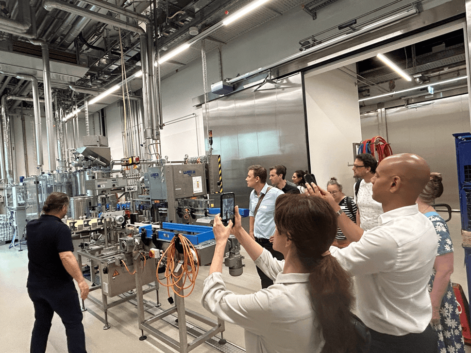 Iris-at-Swiss-Food-Research-Packaging-Symposium-2 (1)