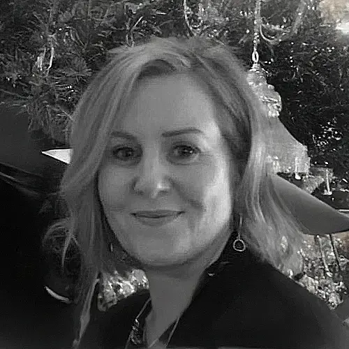 Dr Liz Smith